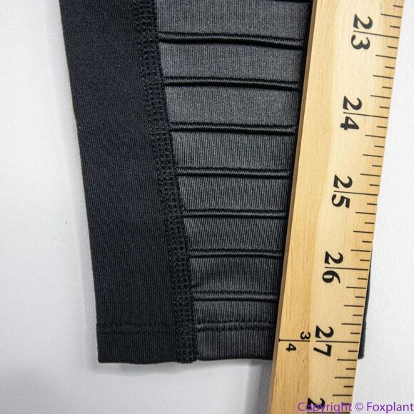 NEW Alo Yoga Women's High Waist Moto Legging in black, S - Picture 7 of 16